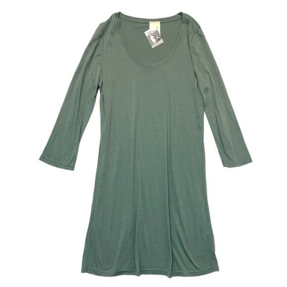 Sage Green Scoop Neck T-shirt Dress rayon spandex lightweight travel Size Large - Picture 1 of 9